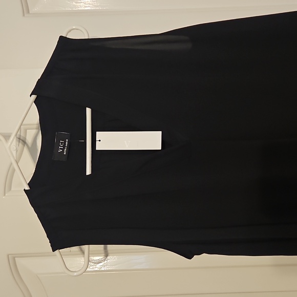 NWT Vici Black Sleeveless Blouse - Picture 2 of 11